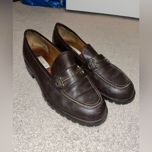 *VINTAGE* BROWN LEATHER “TALBOTS” LOAFERS